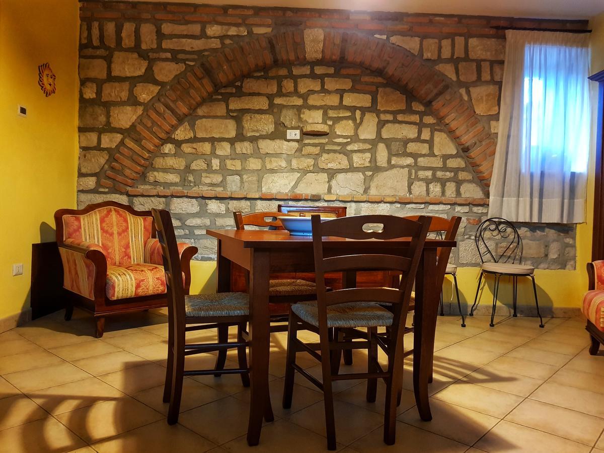 La Taverna Morcone Экстерьер фото