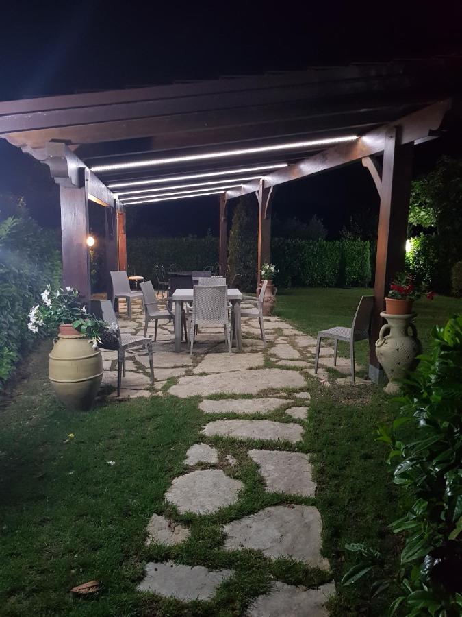 La Taverna Morcone Экстерьер фото